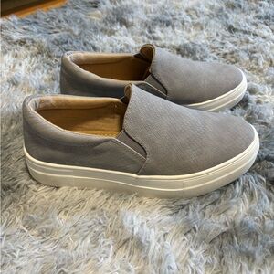 Soda Platform Sneaker